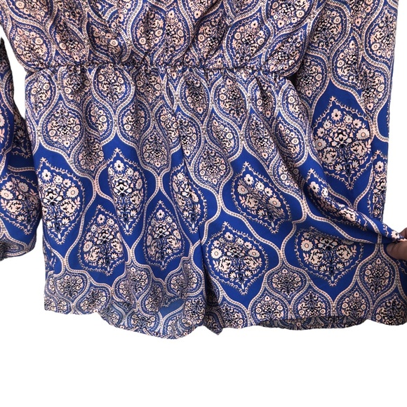 Agaci Bohemian Print Long Sleeve Romper size Medium - Picture 3 of 9